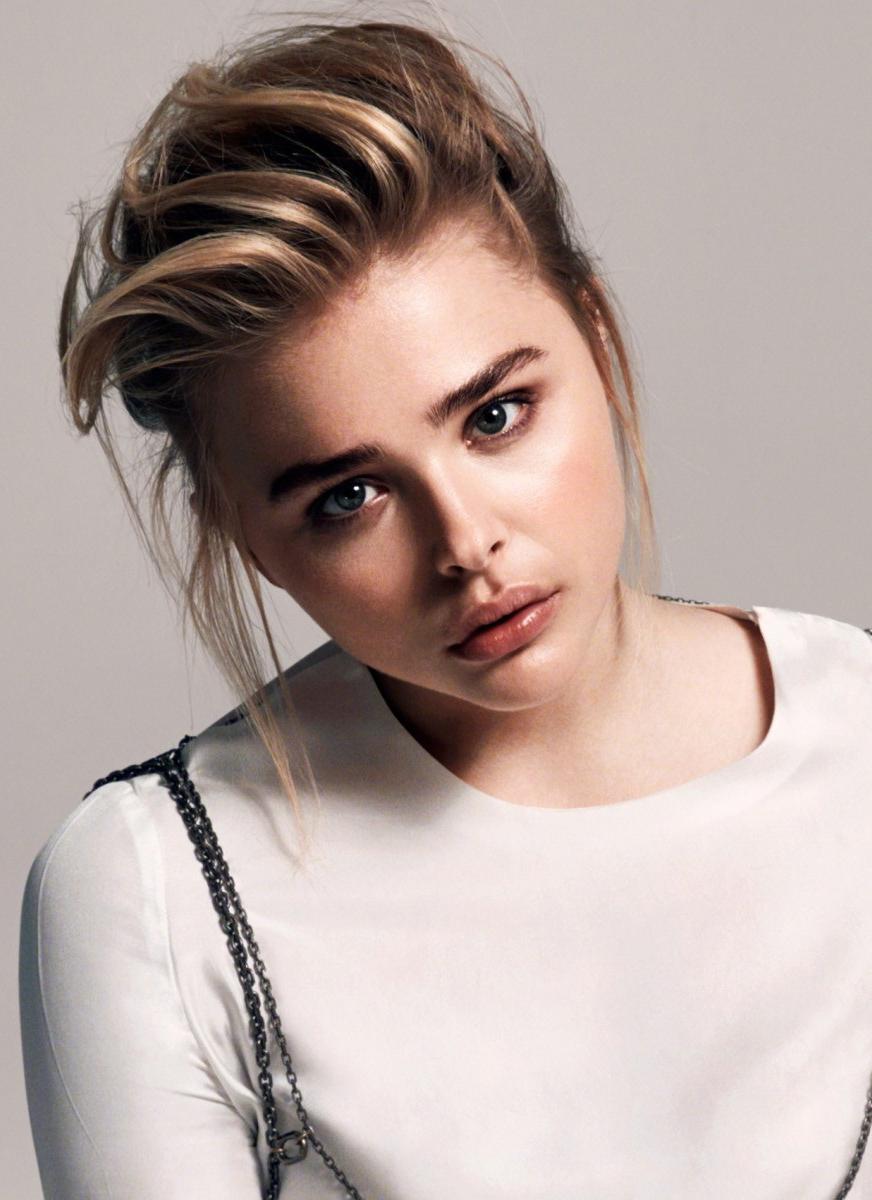 Chloe Moretz Hollywood famous and charming actress mobile