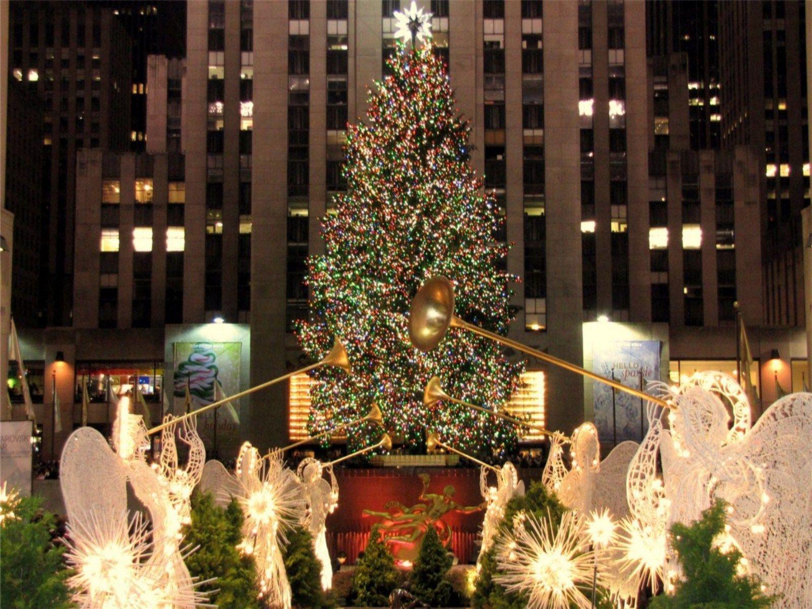 New York Times Square Christmas Tree Wallpaper Free New York Times Square Christmas Tree Background