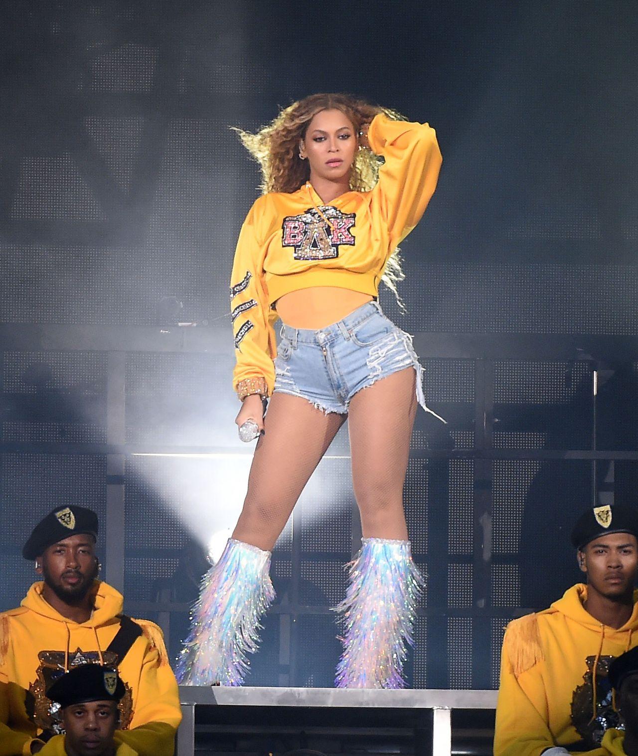 Free download Beyonce Performs at the 2018 Coachella Valley