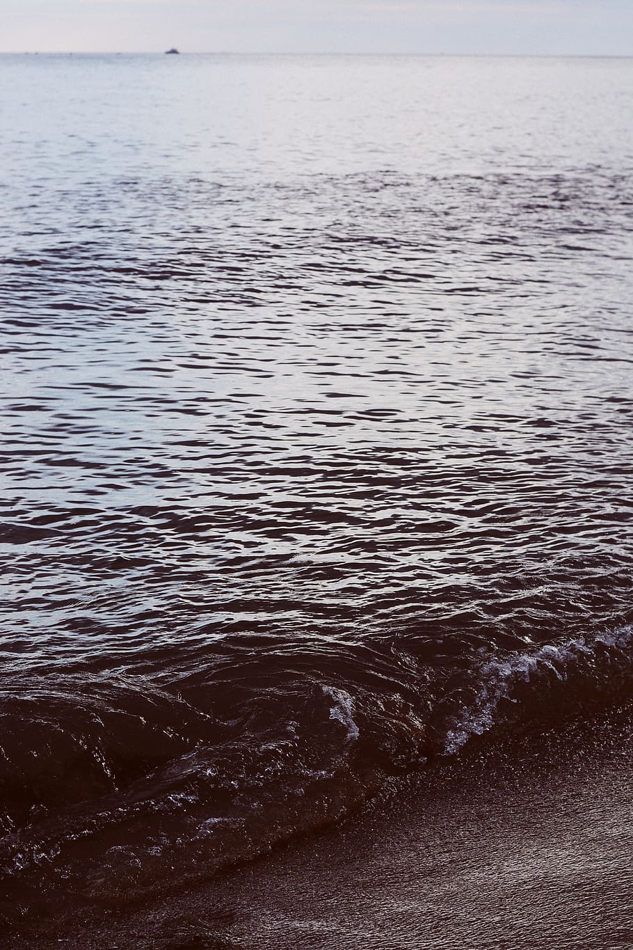 HD wallpaper: water, waves, sunrise, sunlight, sea, vsco, nature