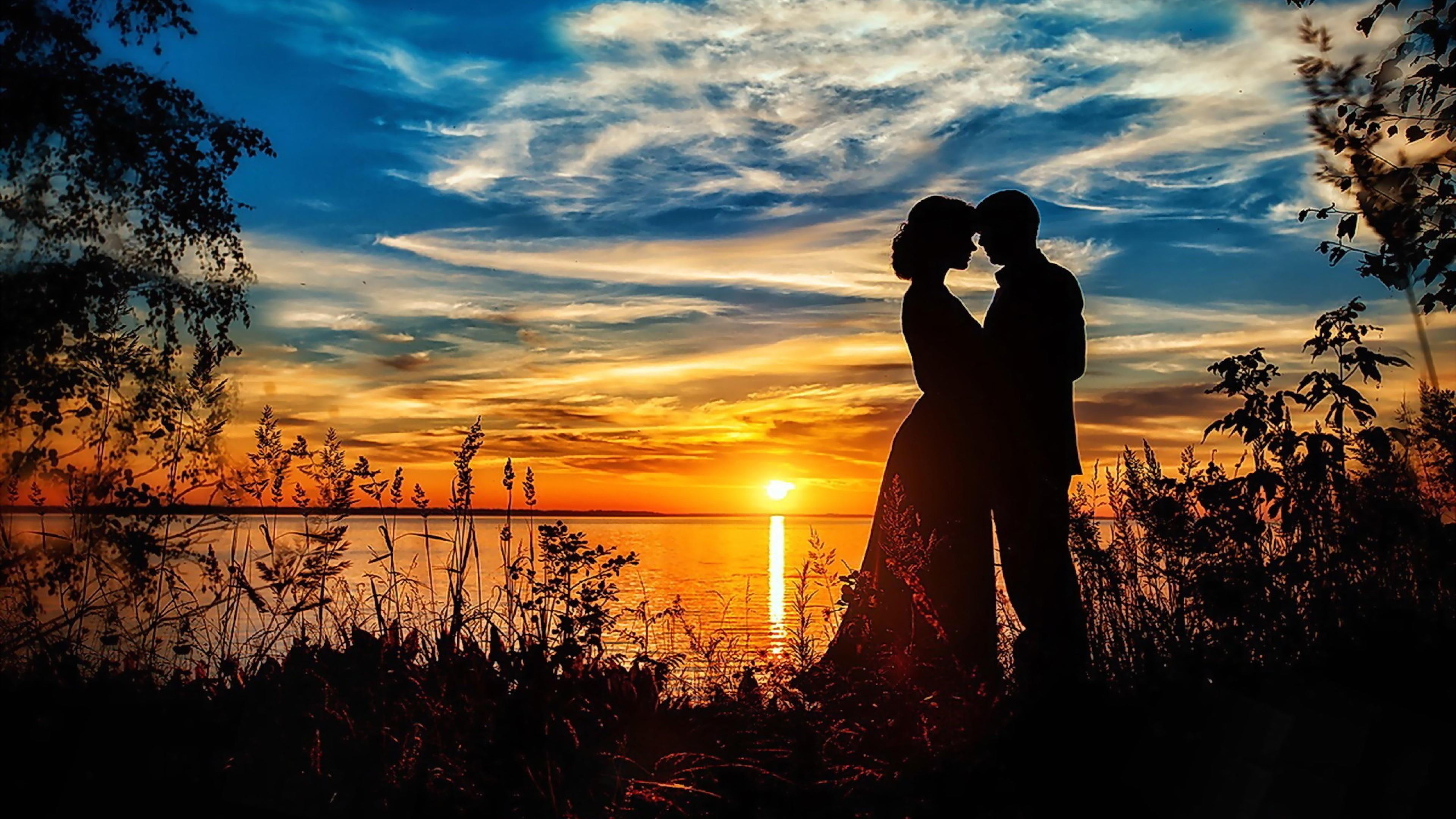 Romantic Love On The Beach Gold Sunset Lake Handsome Couple