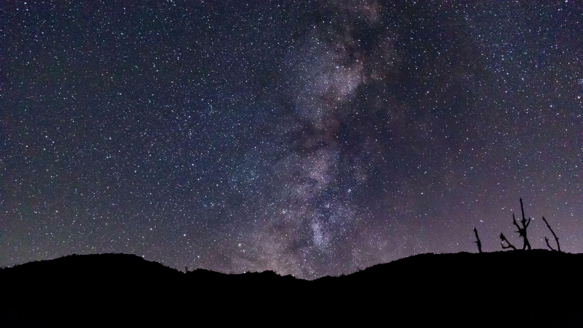 Stars Galaxy Long Exposure Image Wallpaper