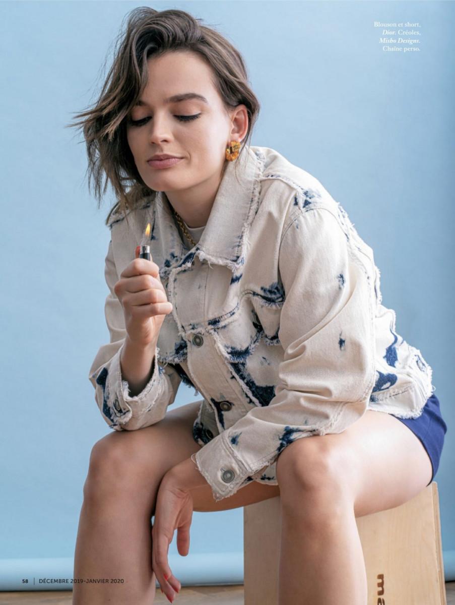 Emma Mackey wallpaper