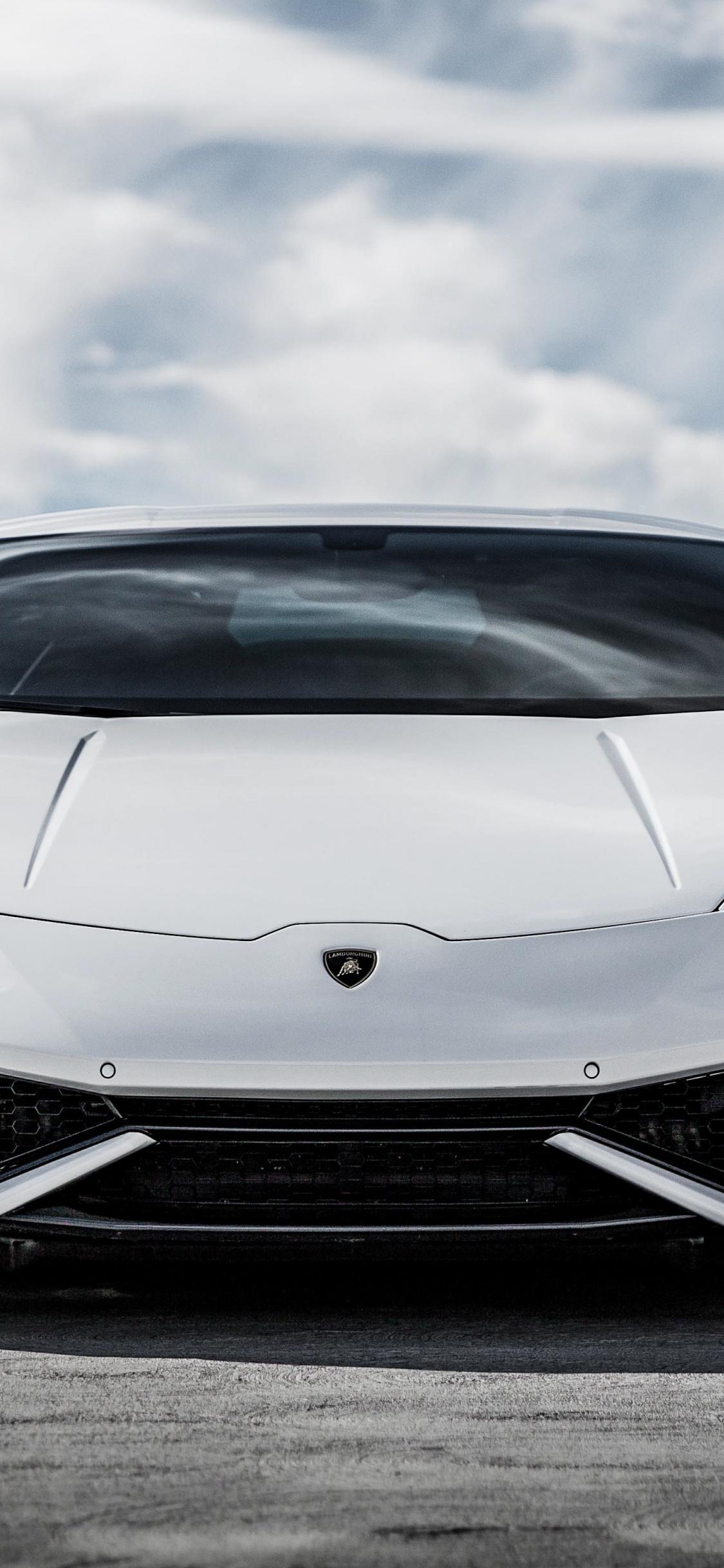 Download 1125x2436 wallpaper white, lamborghini huracan