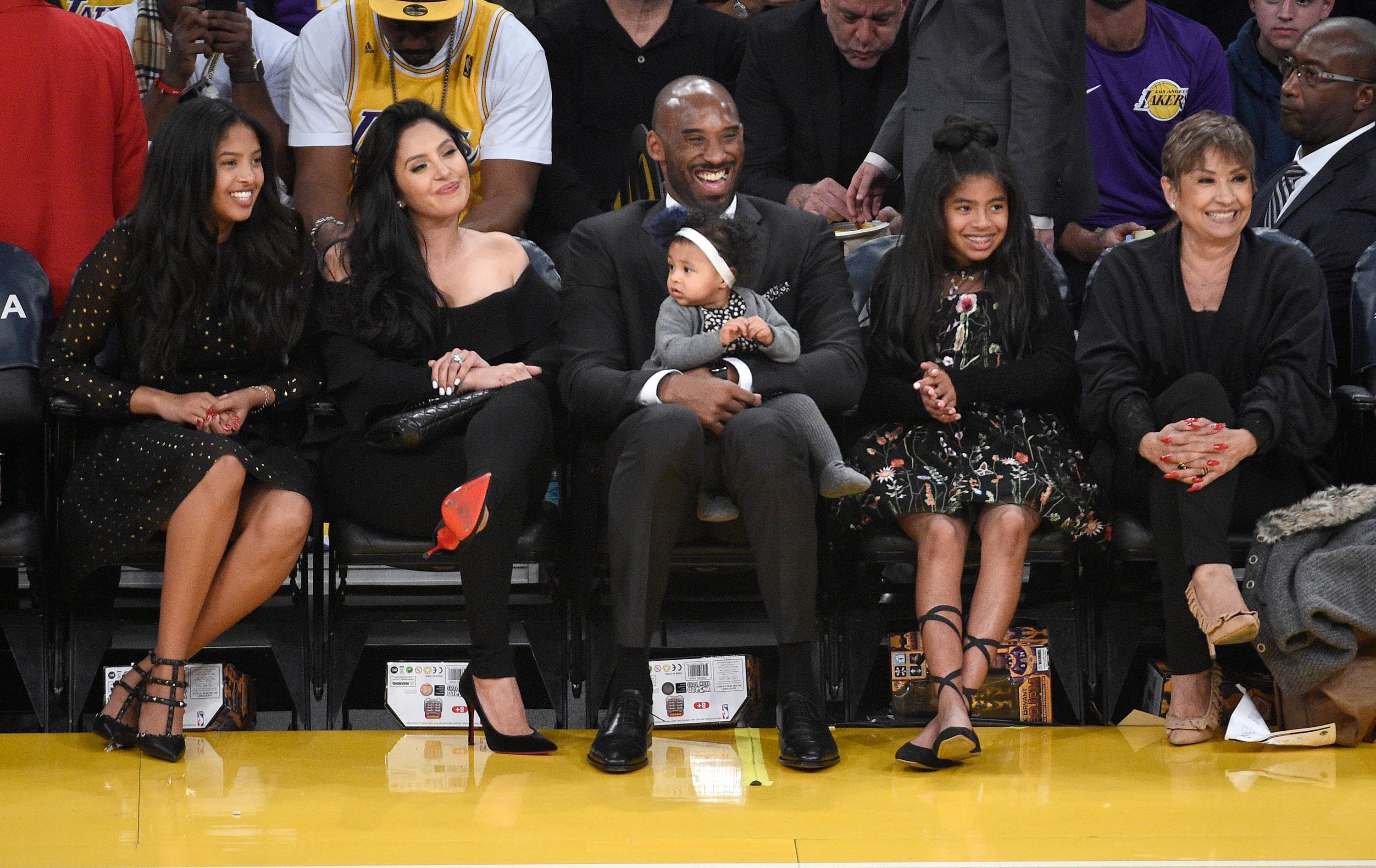Kobe Bryant Brings Family to Jersey Retirement Ceremony