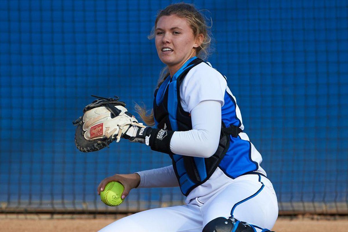 UCLA Bruin Softball Looks to Clinch Conference Title Against