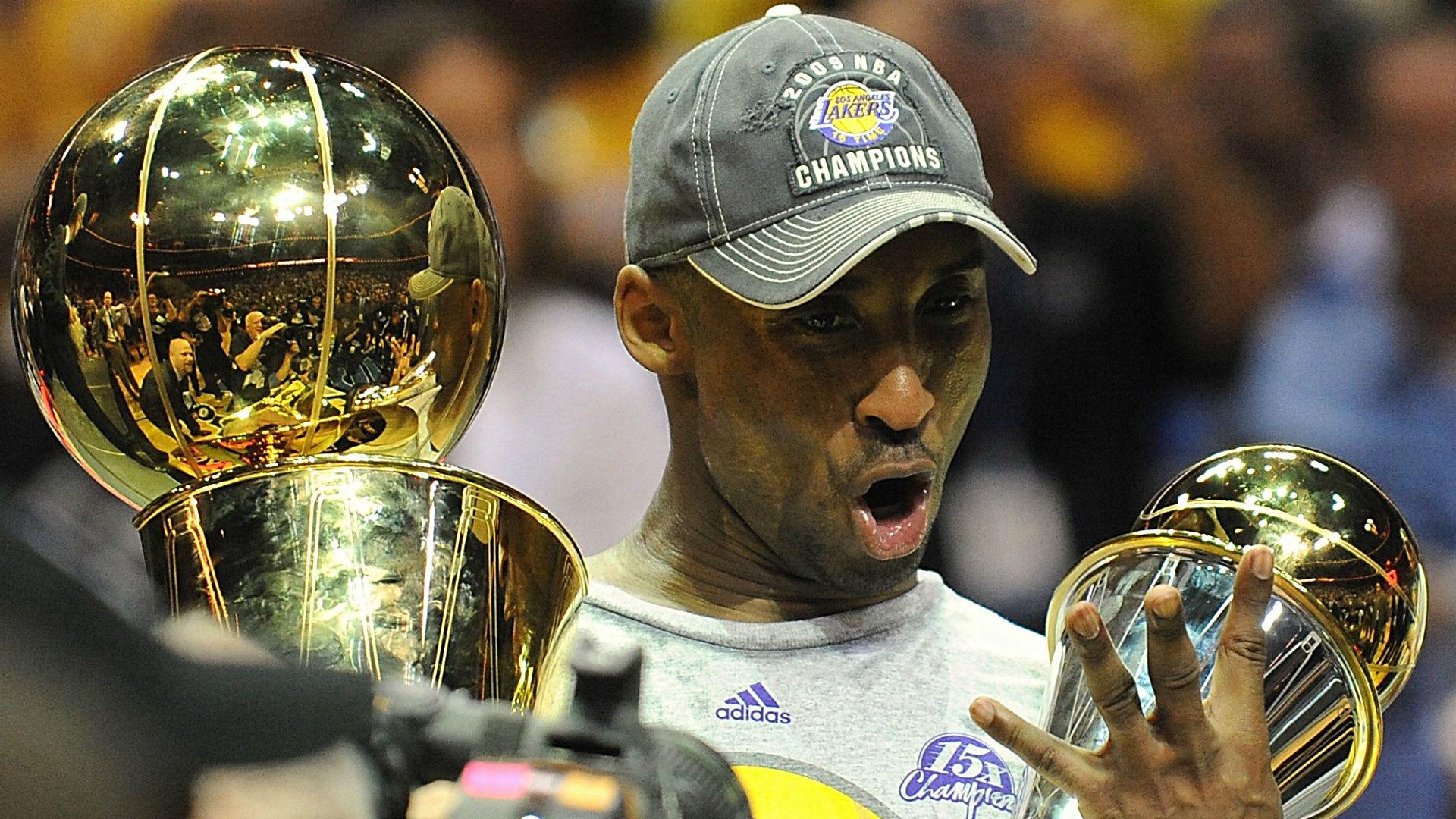 Why Was Lakers Legend Kobe Bryant Sad in His Iconic Photo After Winning an  NBA Championship With Shaquille ONeal  EssentiallySports