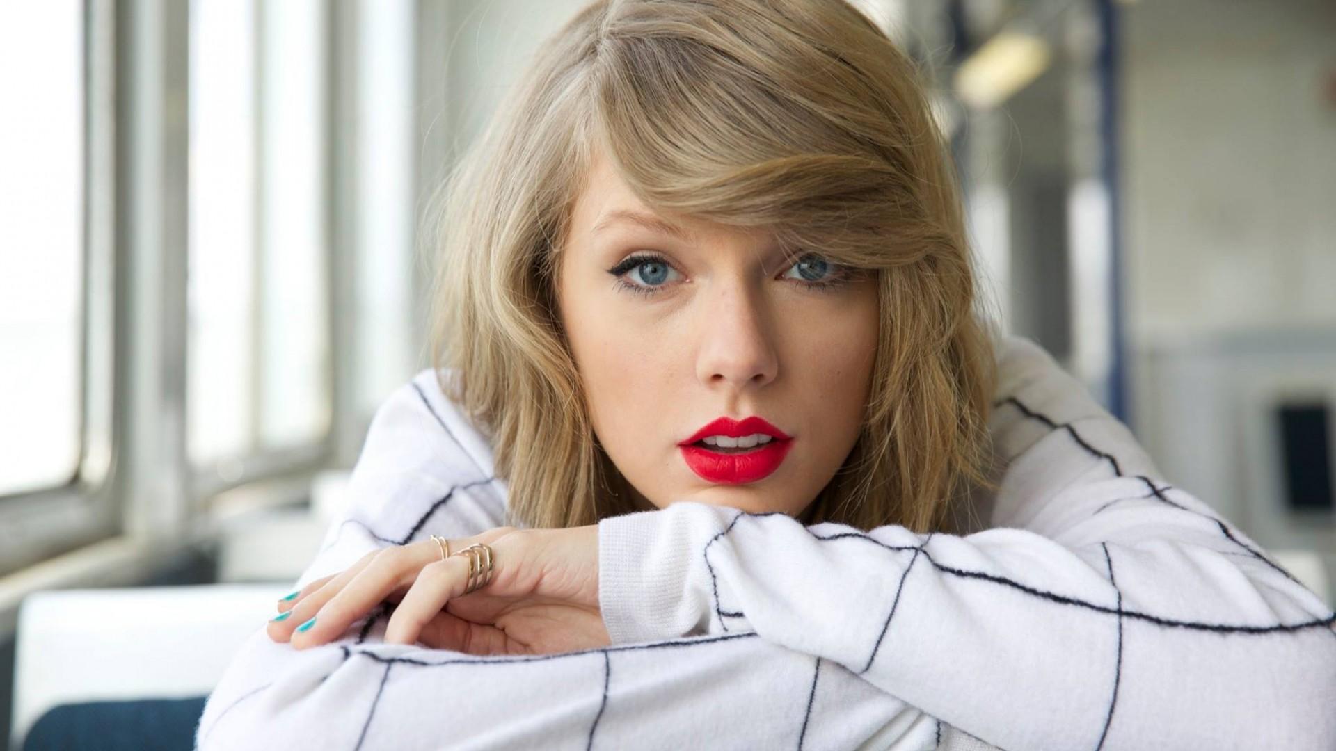 Taylor Swift HD 2018 Wallpaper