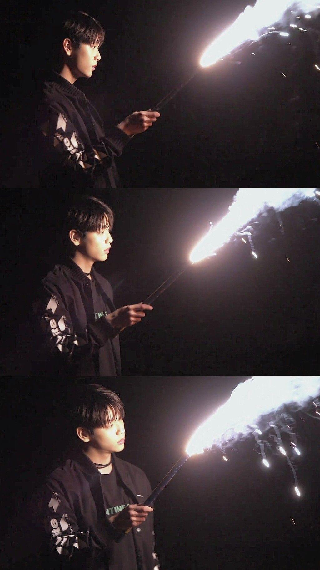 SOOBIN Wallpaper #soobin #txt #runaway #wallpaper. Foto