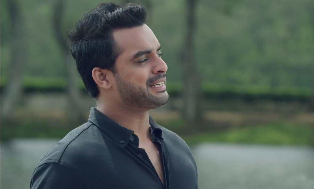 Tovino Thomas HD Wallpaper And Latest Photohoot Image