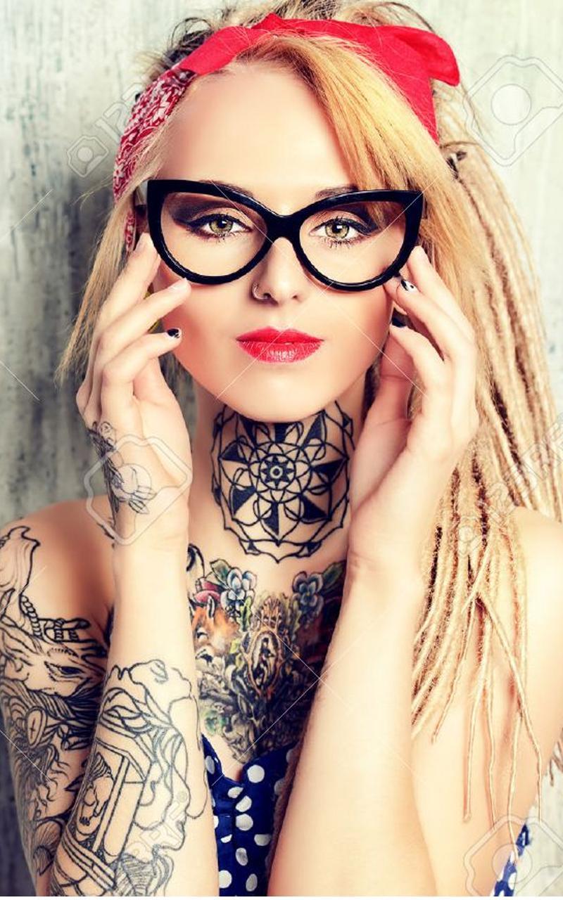 Tattoo Girl Live Wallpaper HD for Android