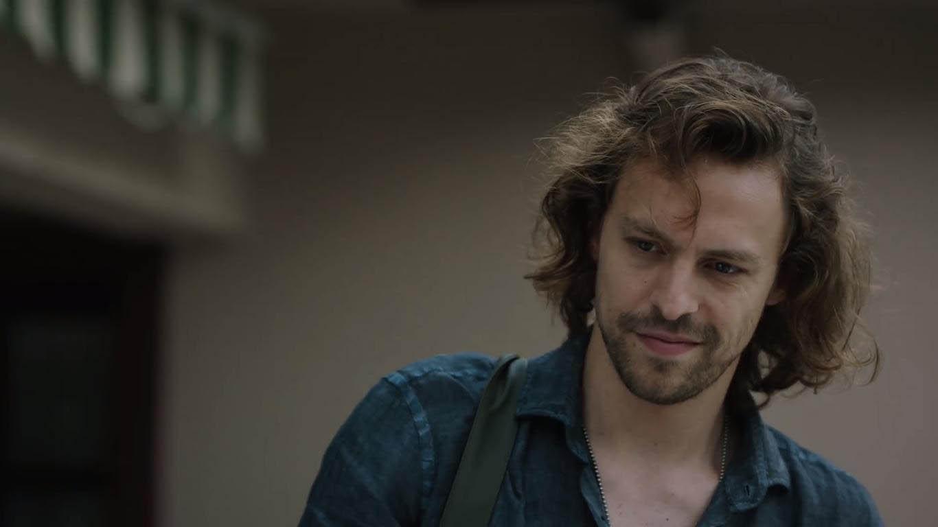 Metin Akdülger acted as Ateş Arbay, a passionate
