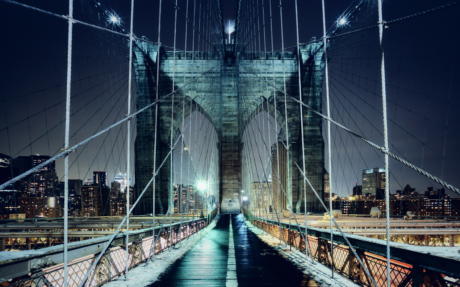 Brooklyn Bridge Walkway wallpaper