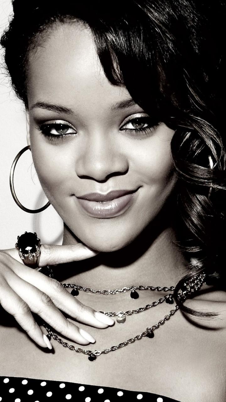 Music Rihanna (720x1280) Wallpaper