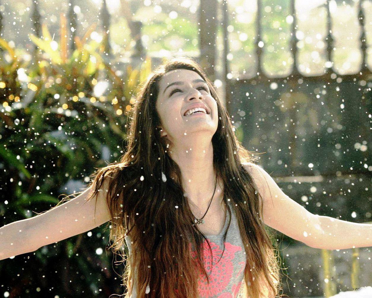 Bollywood Actress Shraddha Kapoor HD Wallpaper Archives