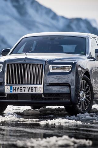 Download 240x320 Wallpaper Rolls Royce Phantom, Uk, Front. Royce UHD Mobile Wallpaper