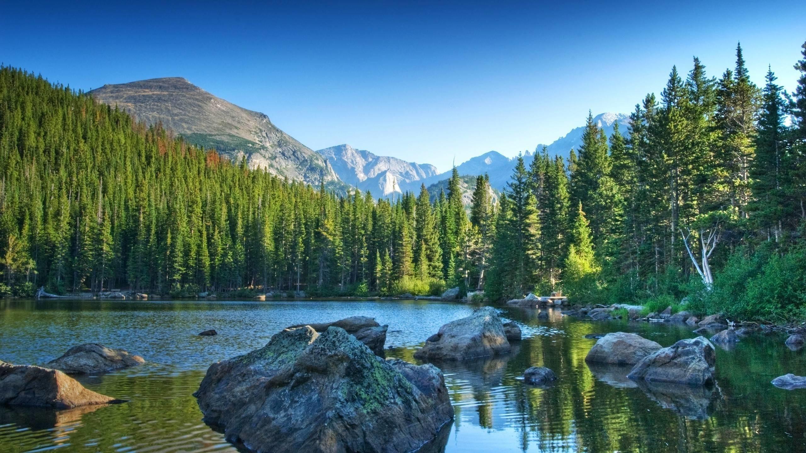 Rocky Mountain Desktop Wallpaper
