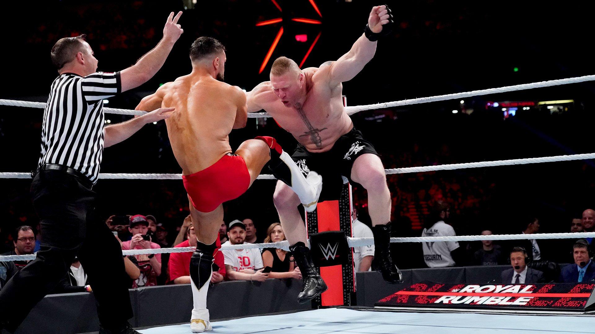 Wwe королевская битва. WWE: Королевская битва фильм 2019. WWE Royal Rumble 2019. Universal Champion Finn Balor Demon vs Brock Lesnar. Королевская битва 2014 Биг шоу против Брока Леснара.