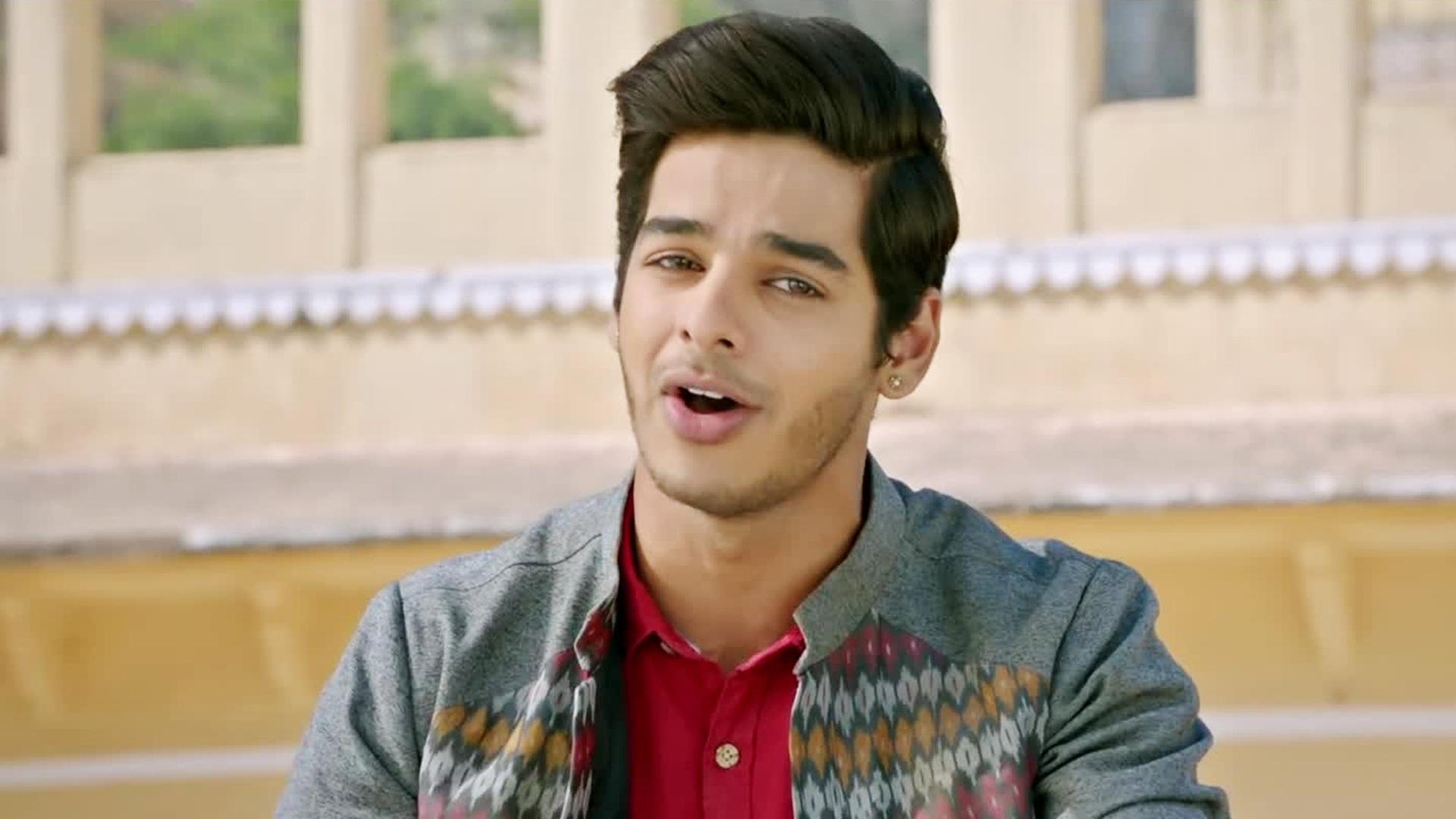 Ishaan Khattar Background Wallpaper 36190