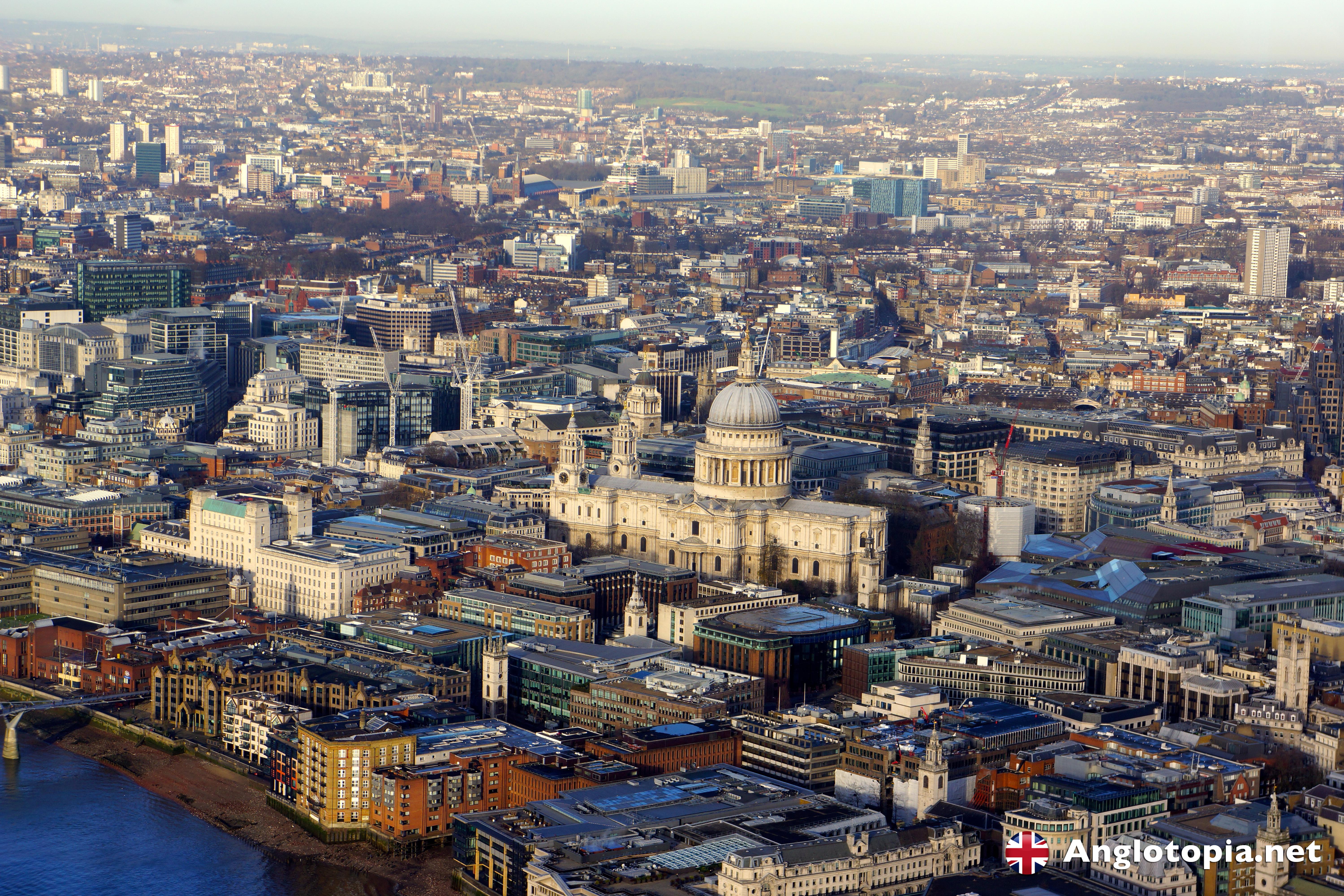 Desktop Wallpaper: London Skyline from the View from