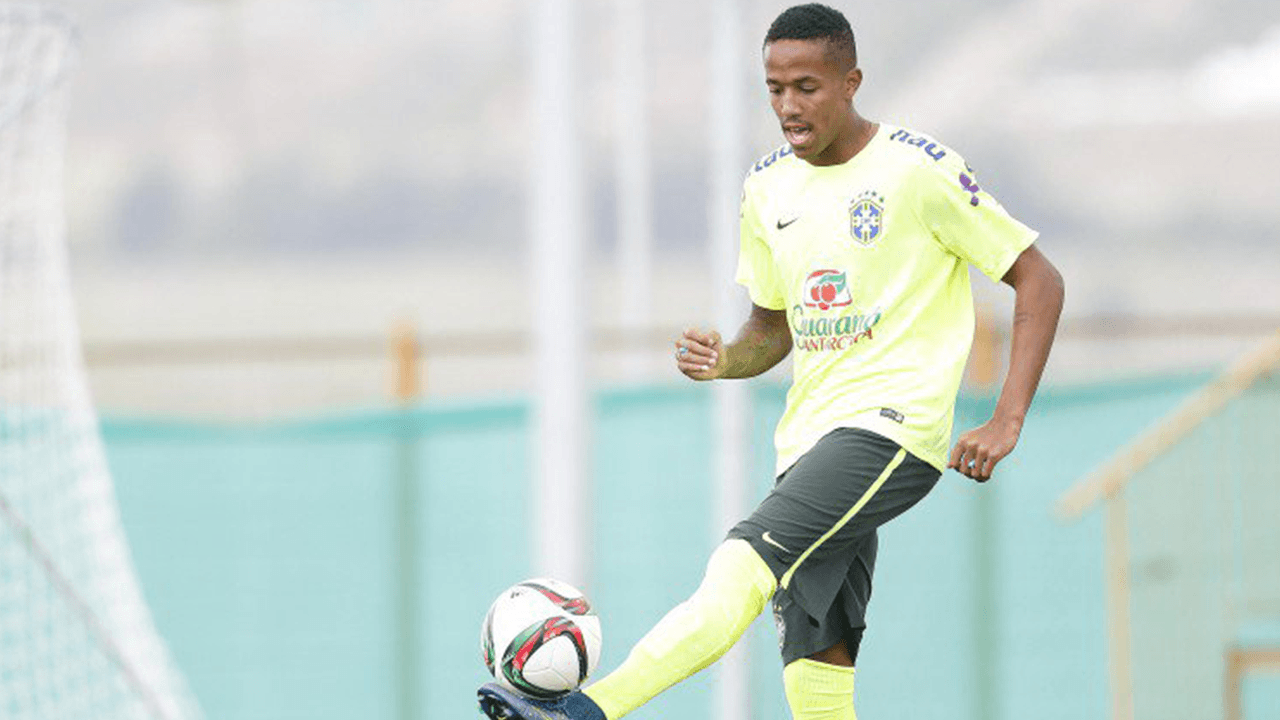 Tite convoca Éder Militão para a vaga de Fagner, lesionado