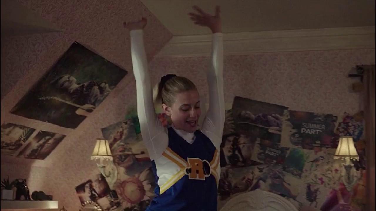 Riverdale's Lili Reinhart Talks Betty's Serpent Initiation Dance