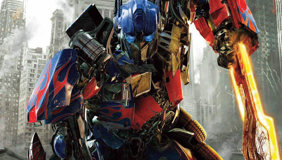 Before you see Optimus on a dinosaur, relive the 10 best