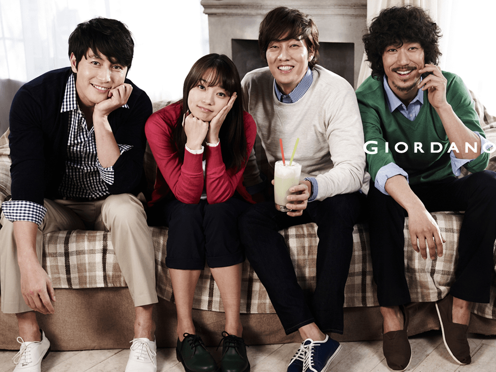 Official 2011 S S Giordano Wallpaper. Shin Min Ah