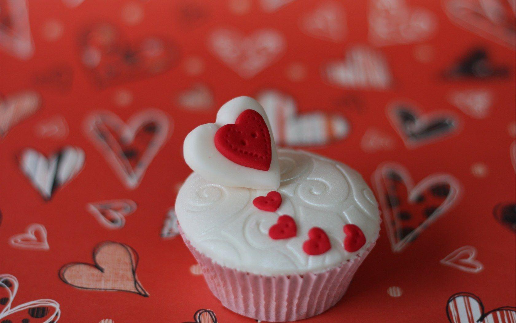 Valentine's Day Cakes and Cupcakes to show your Love and Cupcakes Mumbai. Valentines cupcakes, Valentines cupcakes decoration, Valentine cake