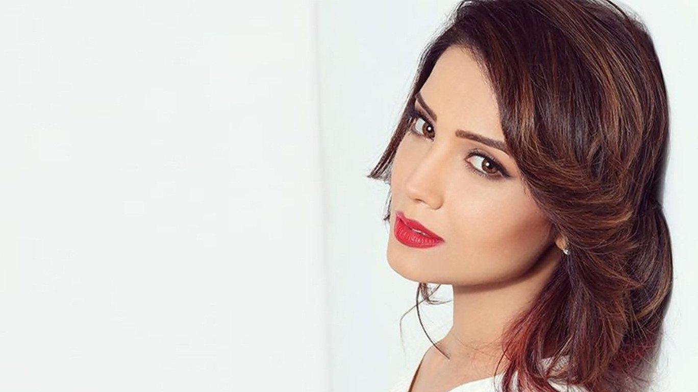 Adaa Khan Wallpapers Wallpaper Cave Images, Photos, Reviews