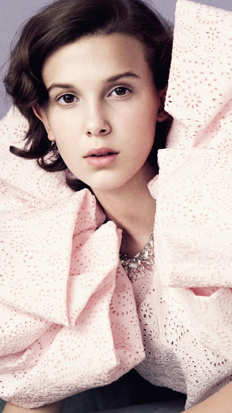 Millie Bobby Brown Vogue 2018 iPhone iPhone 6S
