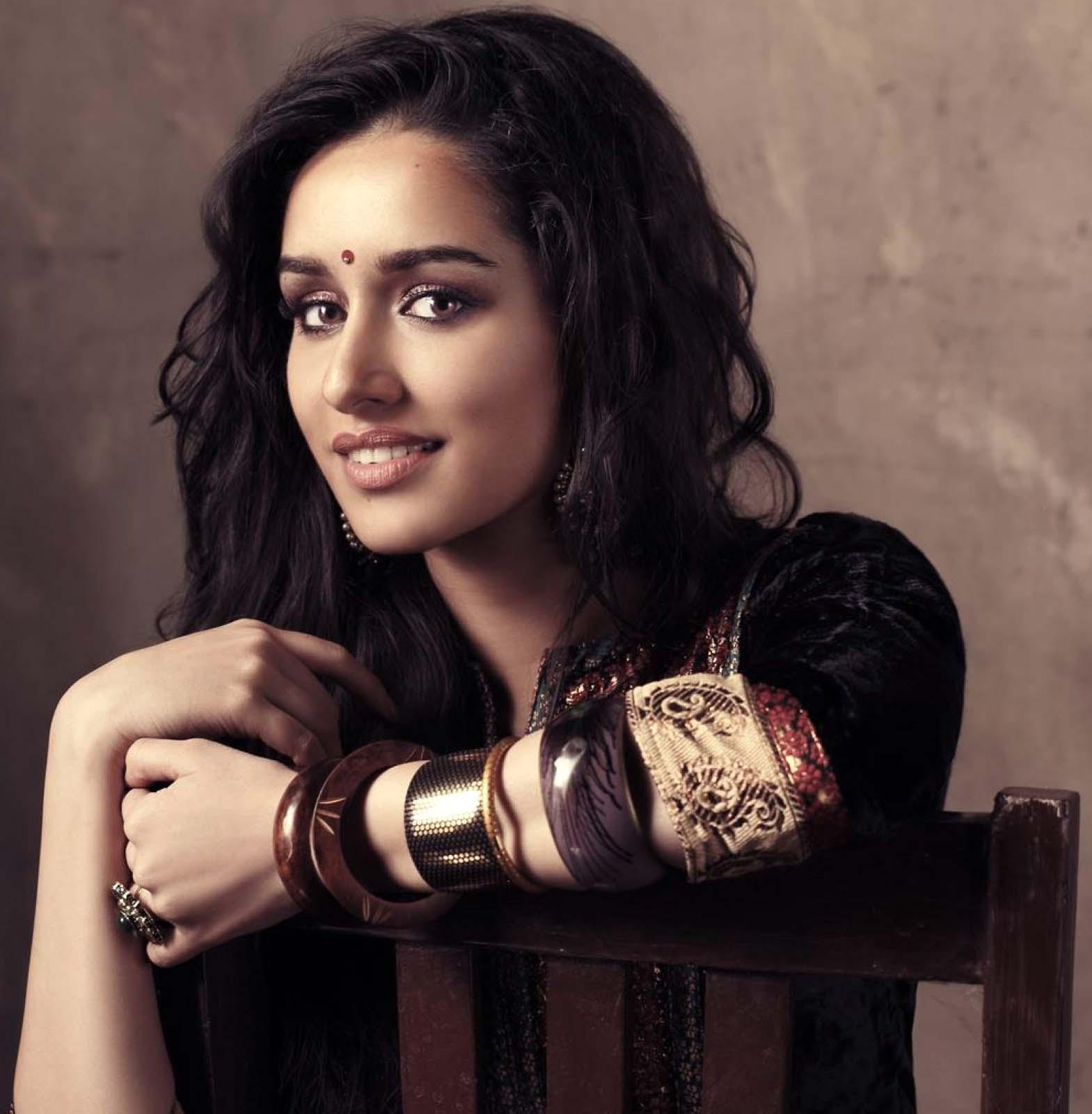 Shraddha Kapoor Wallpaper HD 2019 for Android