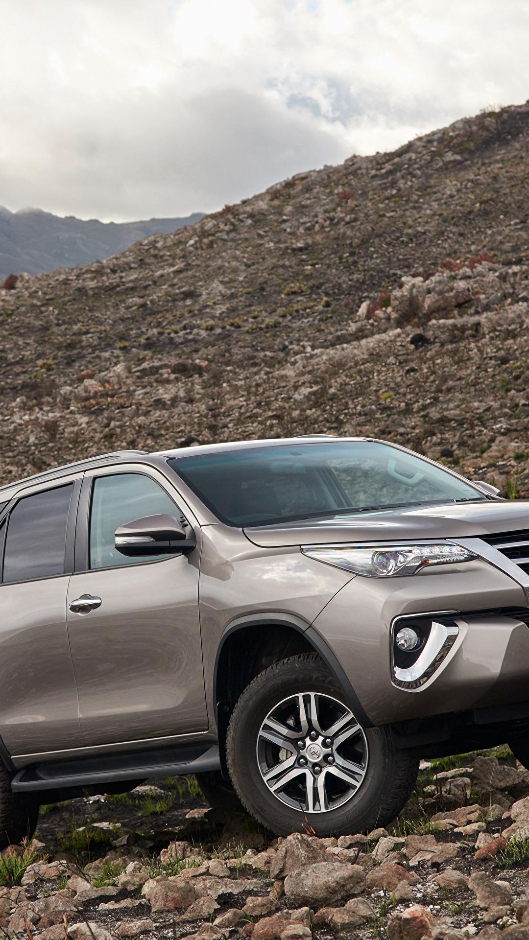 Toyota Fortuner HD Phone Wallpapers - Wallpaper Cave