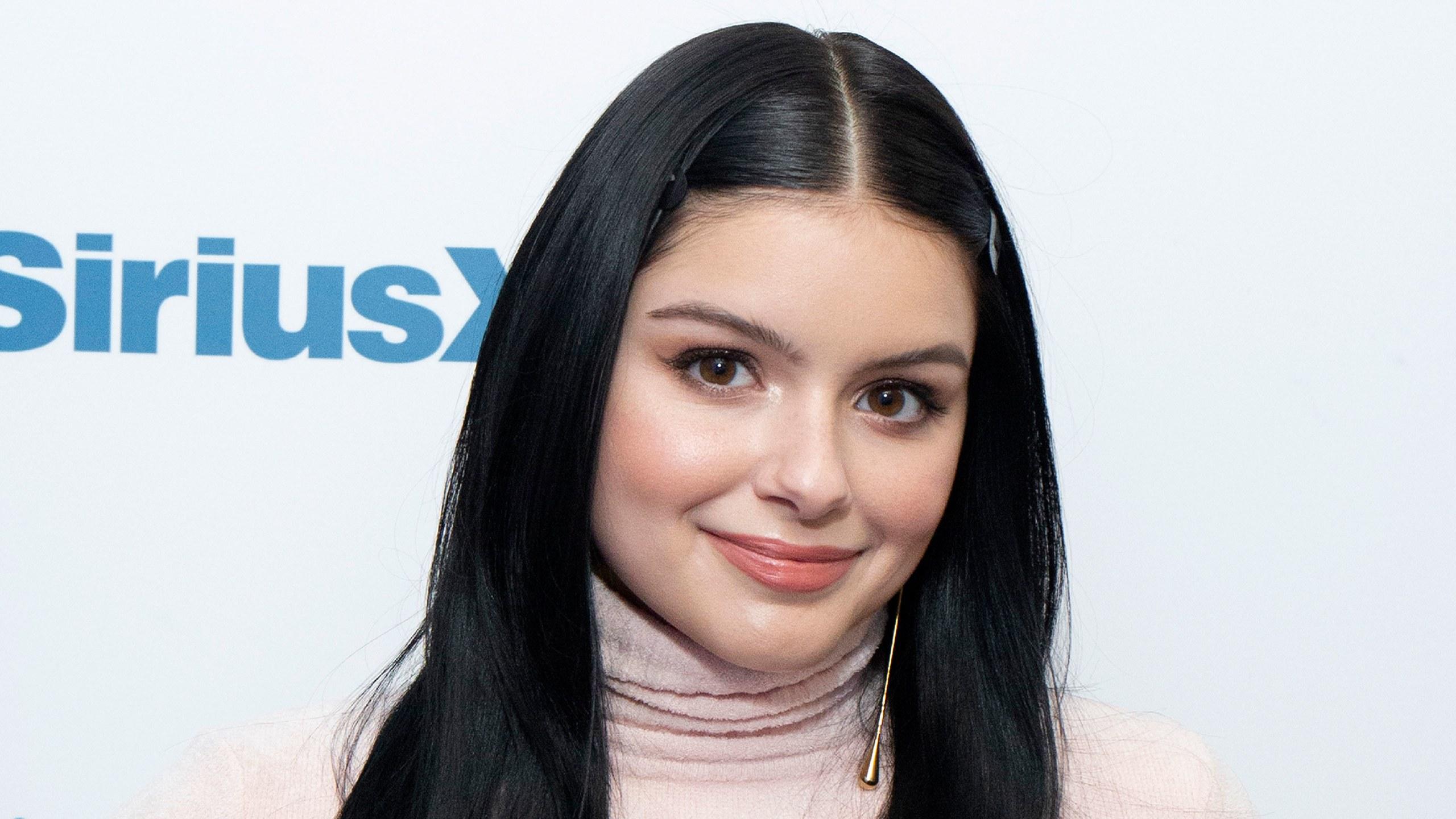 Ariel Winter Responds To Body Shaming Comments On Instagram