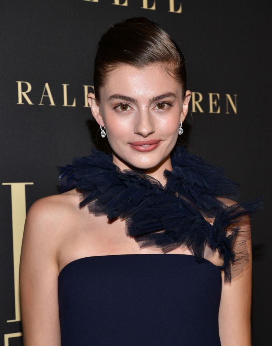 Diana Silvers at ELLE's 2019 Women In Hollywood Event