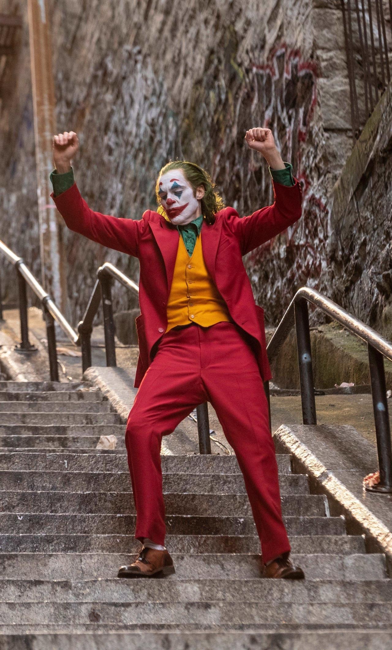 Joaquin Phoenix As Joker Dancing iPhone 6 plus