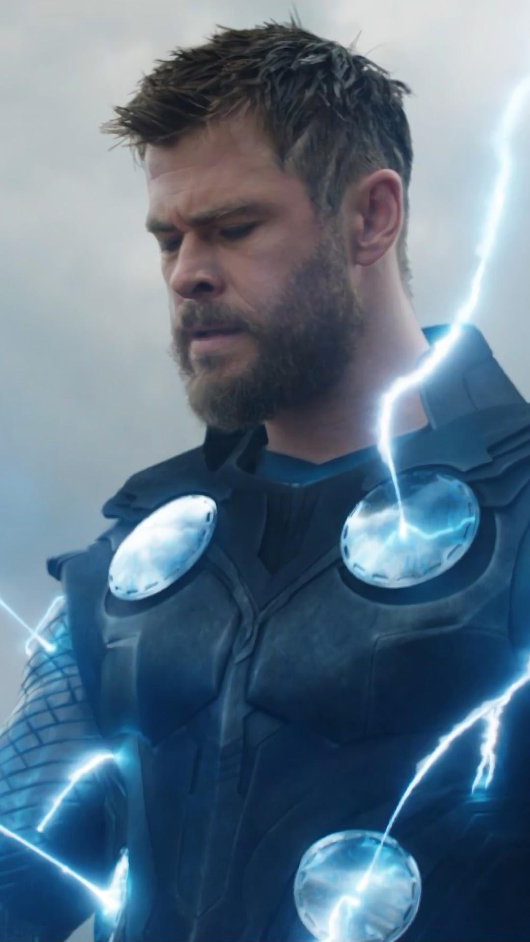 Avengers: Endgame Thor Stormbreaker Hammer 4K Wallpaper