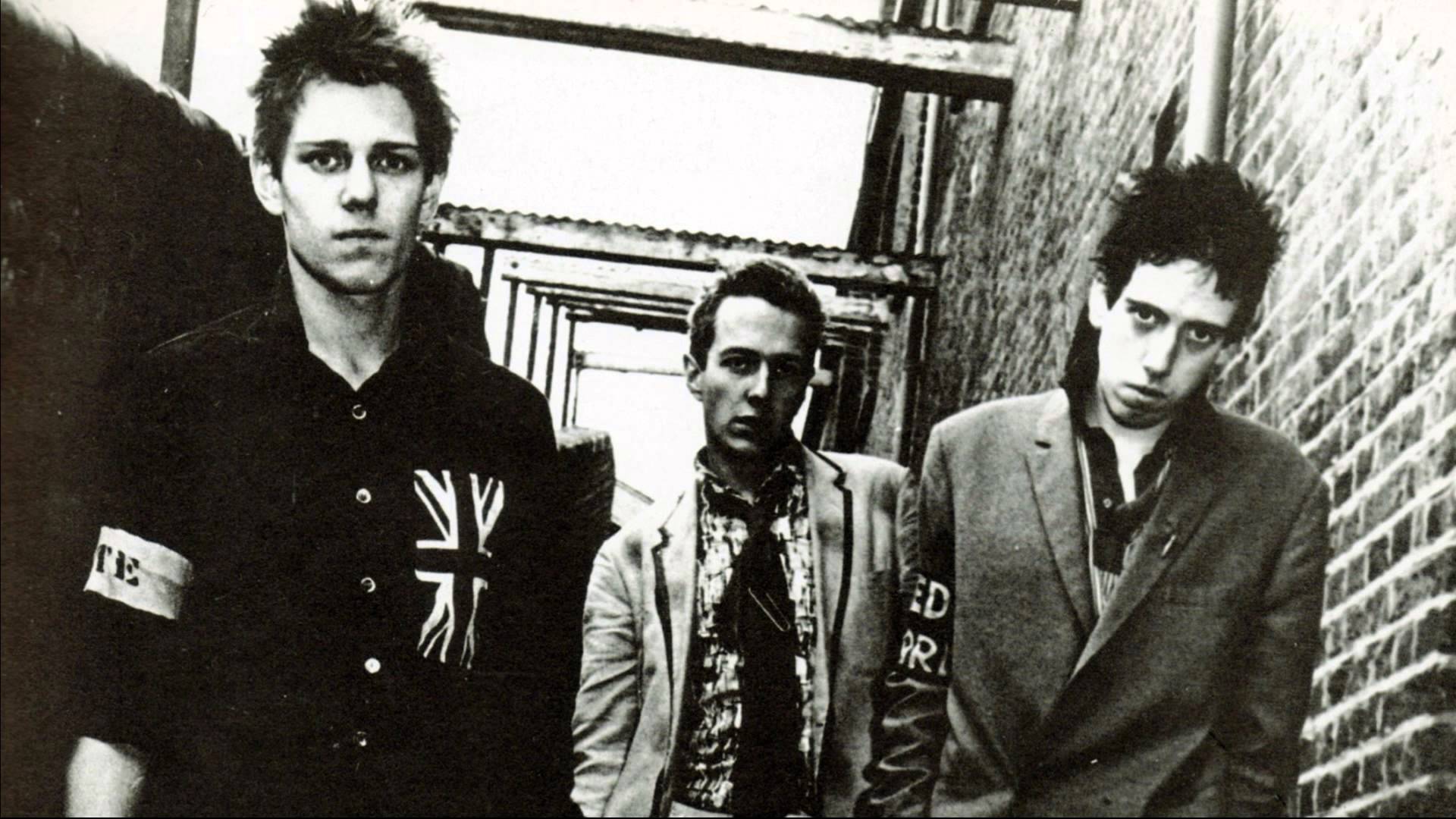 The Clash HD Wallpaperwallpaper.net