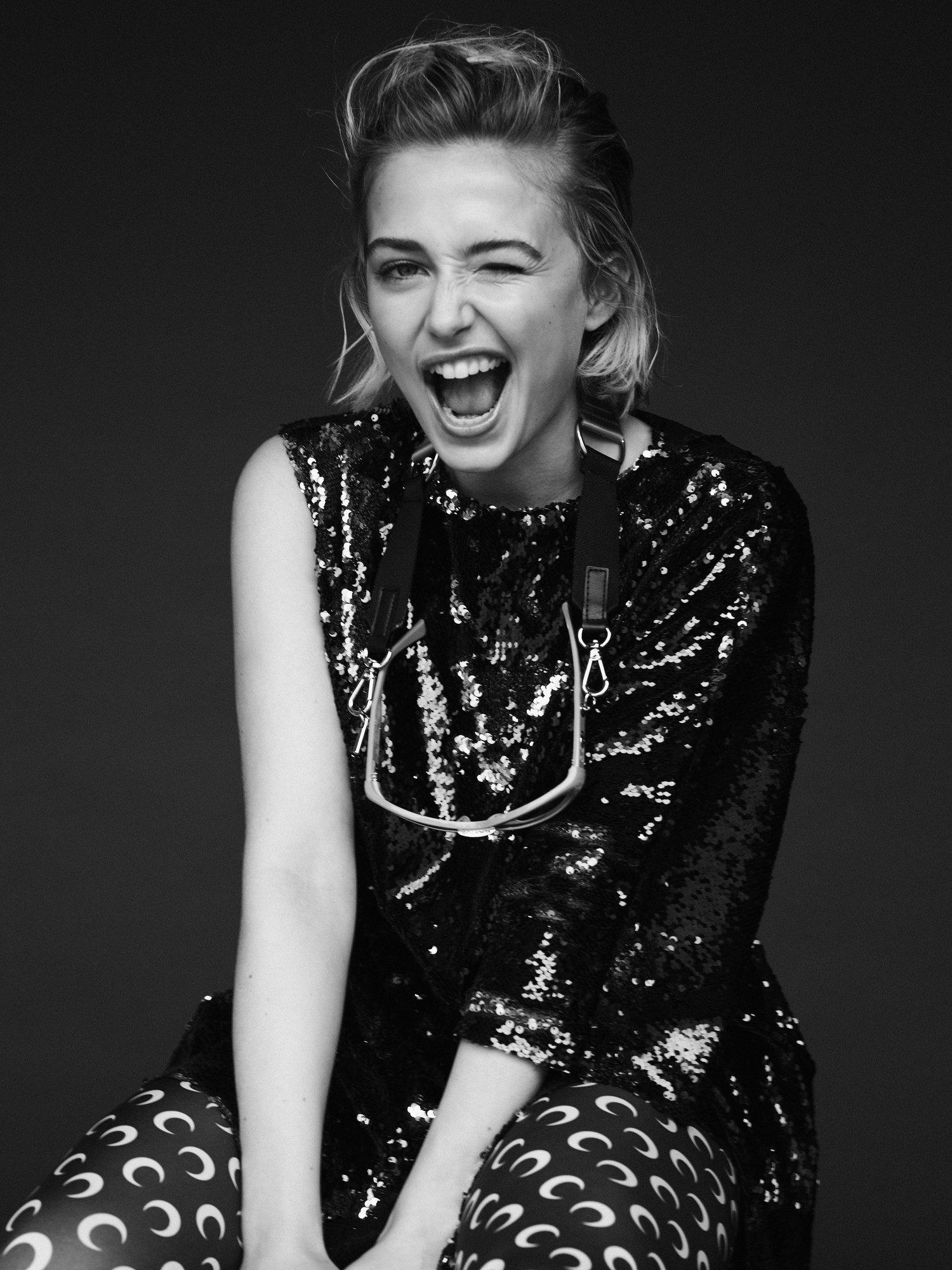 Sophie Simnett Wallpaper for Desktop
