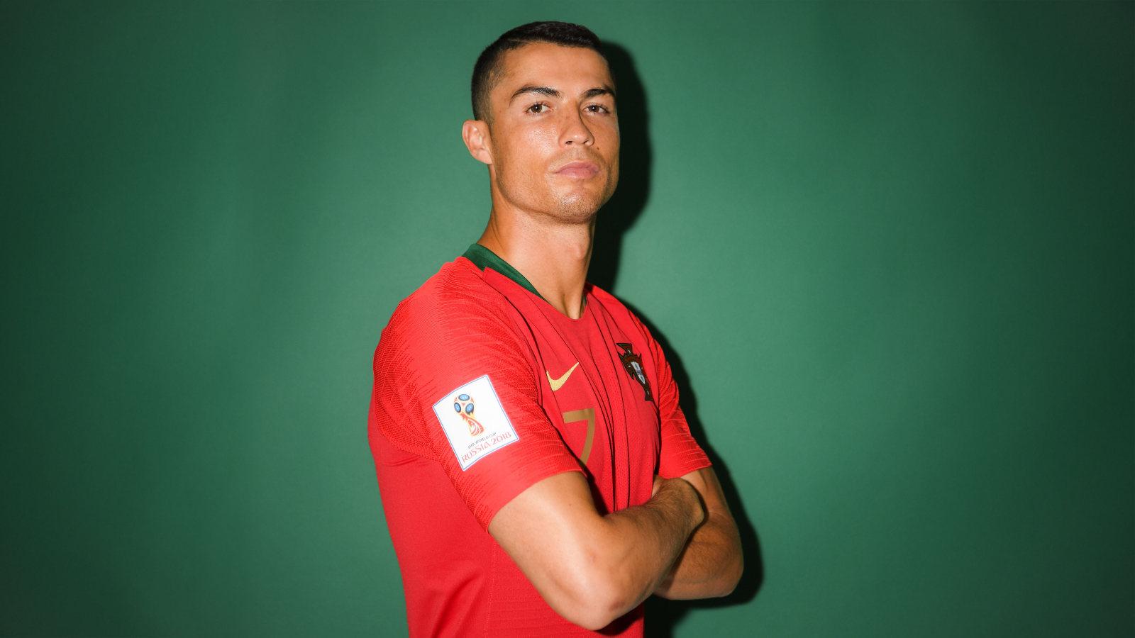 Cristiano Ronaldo FIFA 2018 Portrait 1600x900
