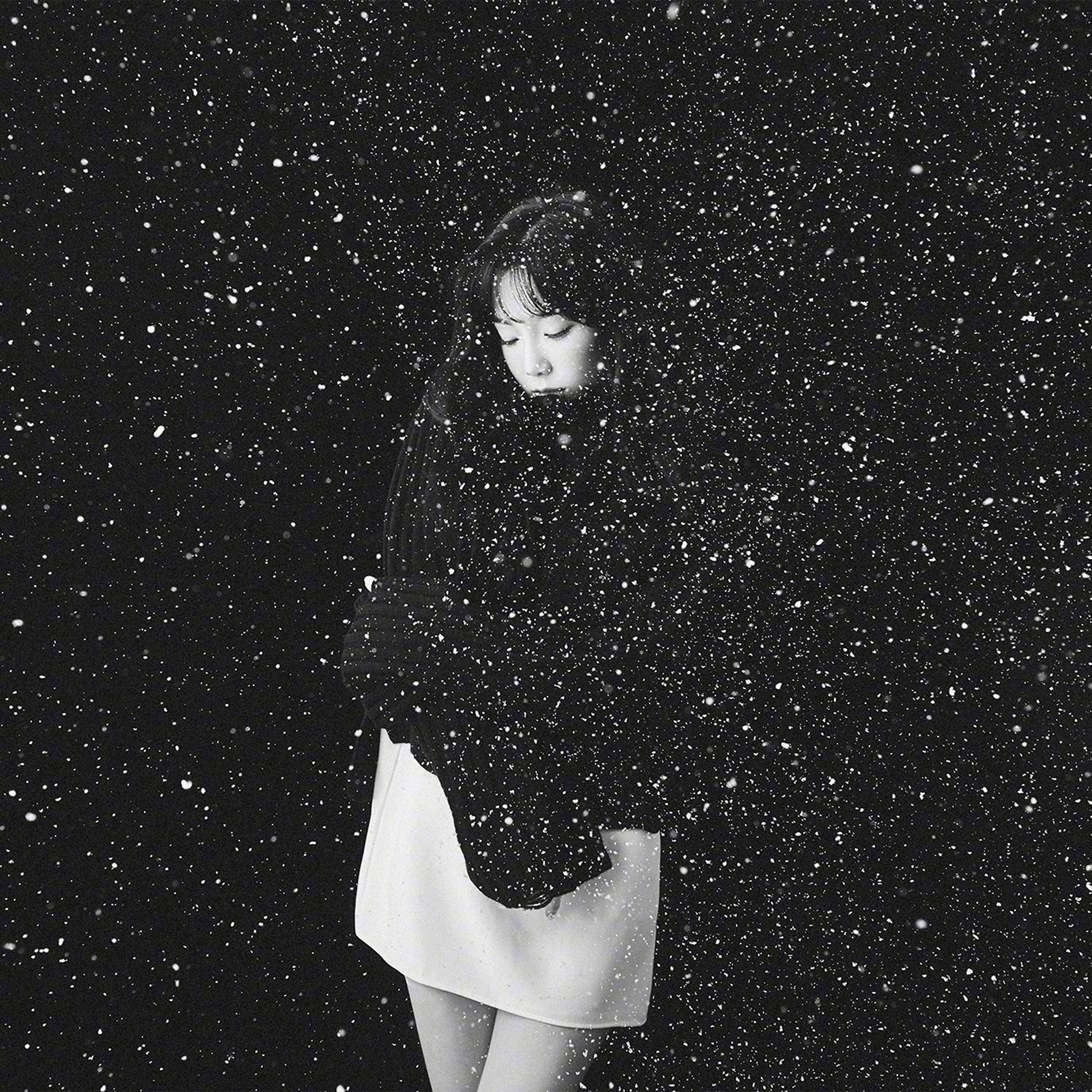 Snow Girl Snsd Taeyeon Black Bw Kpop Wallpaper