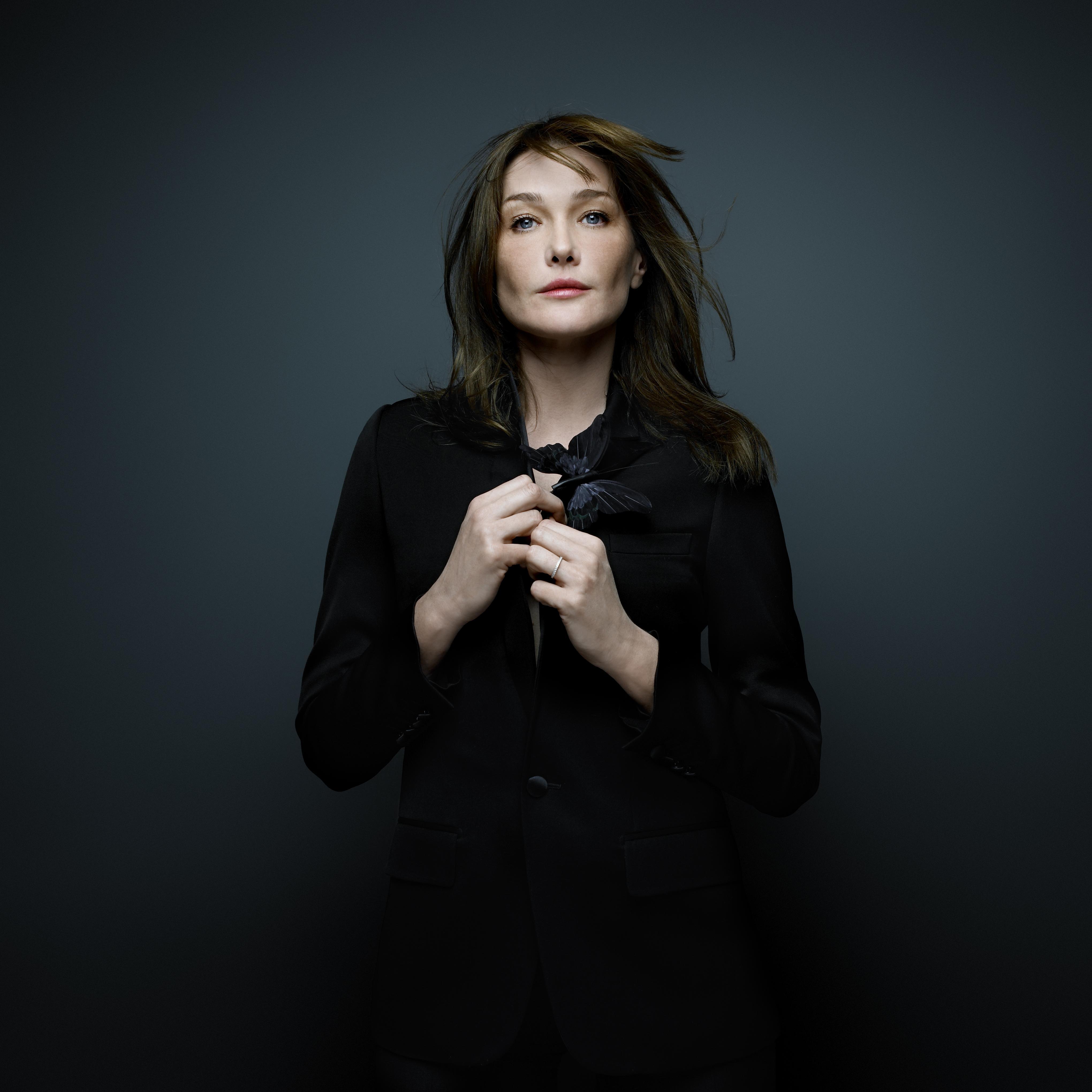 Carla Bruni Wallpapers - Wallpaper Cave