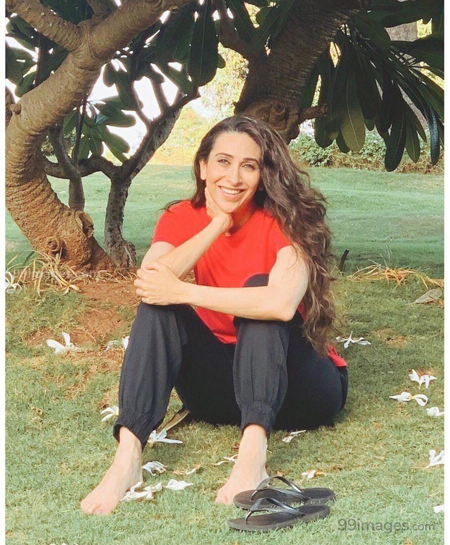 Karisma Kapoor Beautiful HD Photo & Mobile Wallpaper HD
