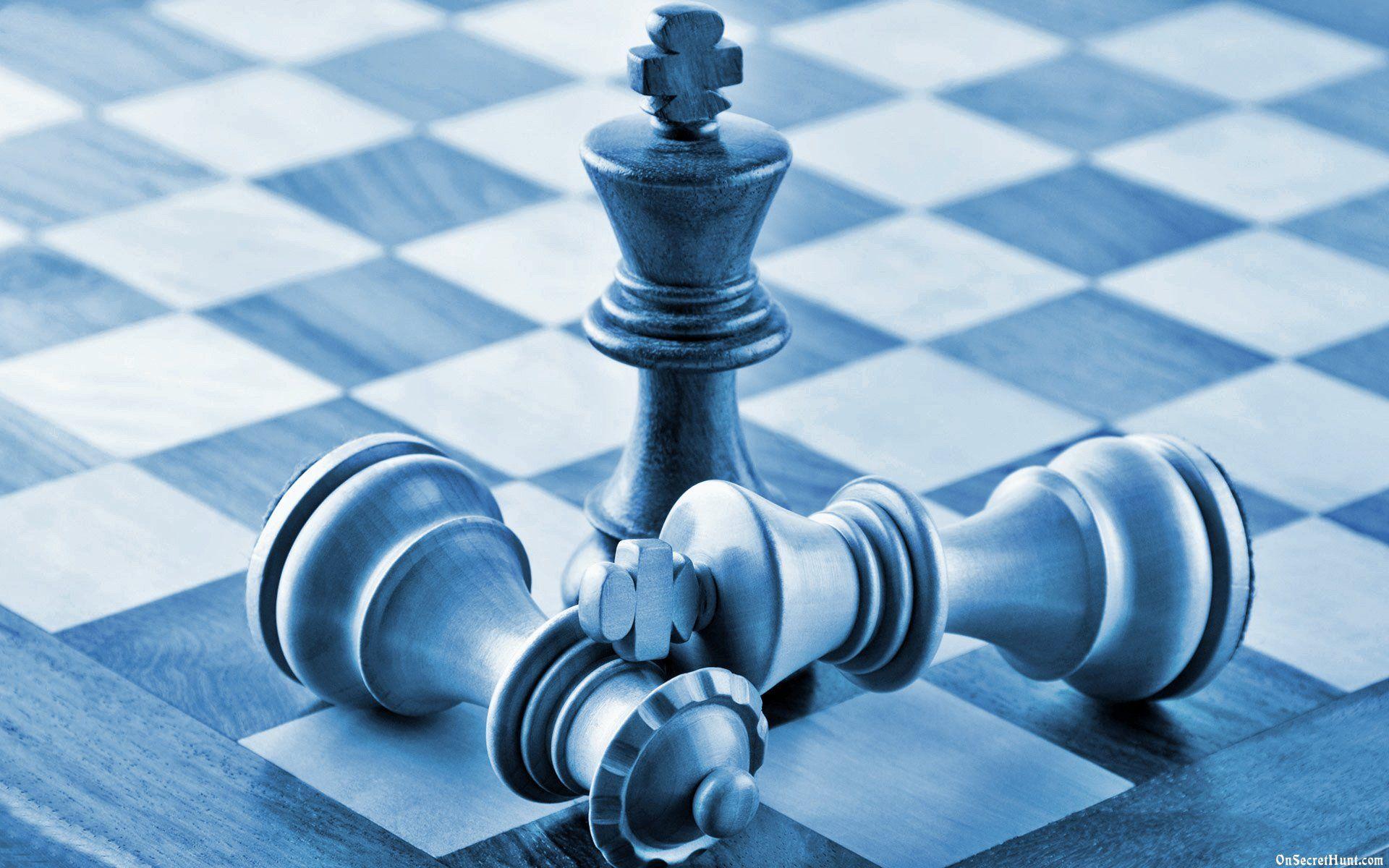 Download Chess King Iphone Wallpaper