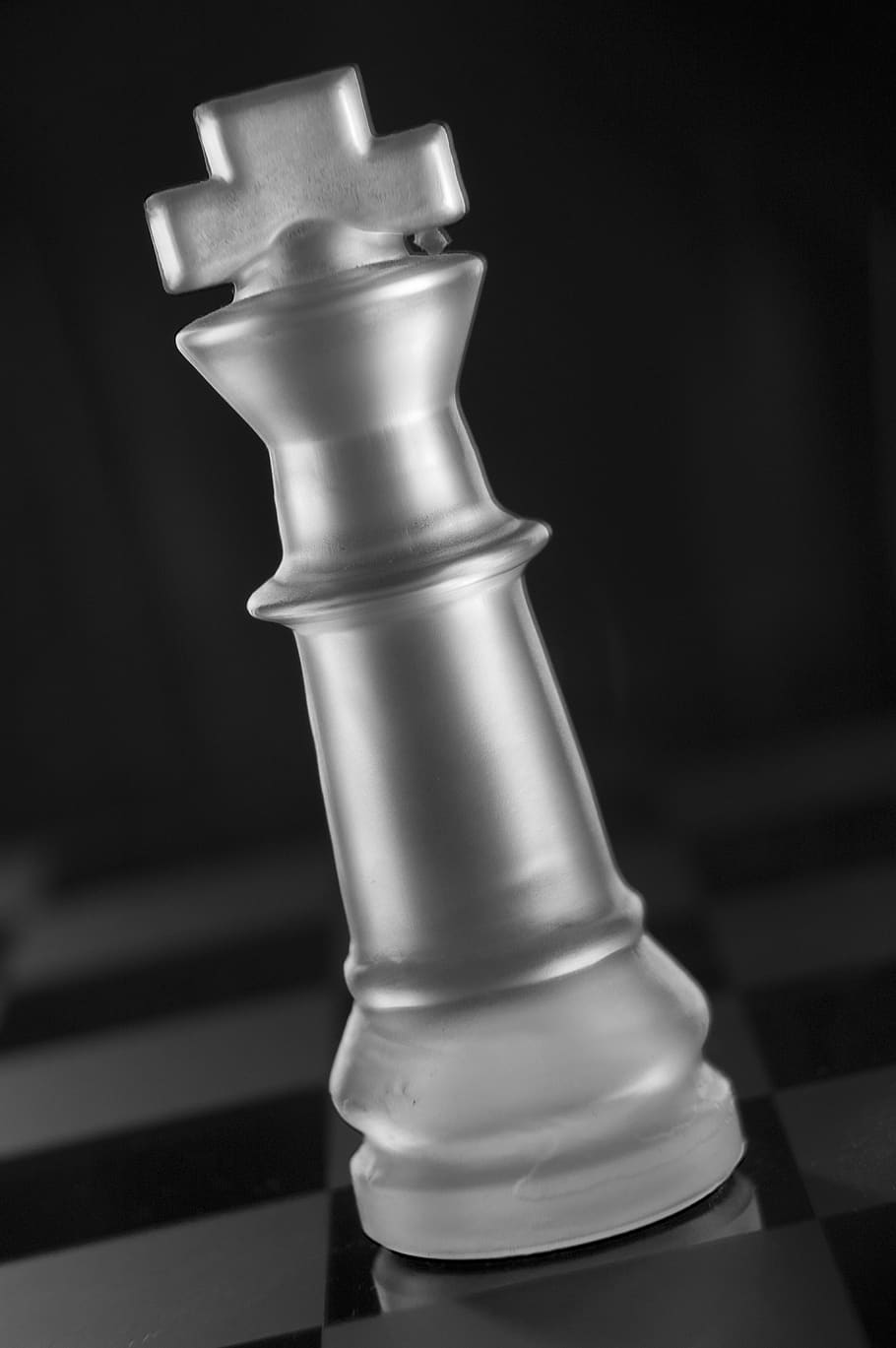 Download Caption: The Pensive Chess King in Defeat Wallpaper