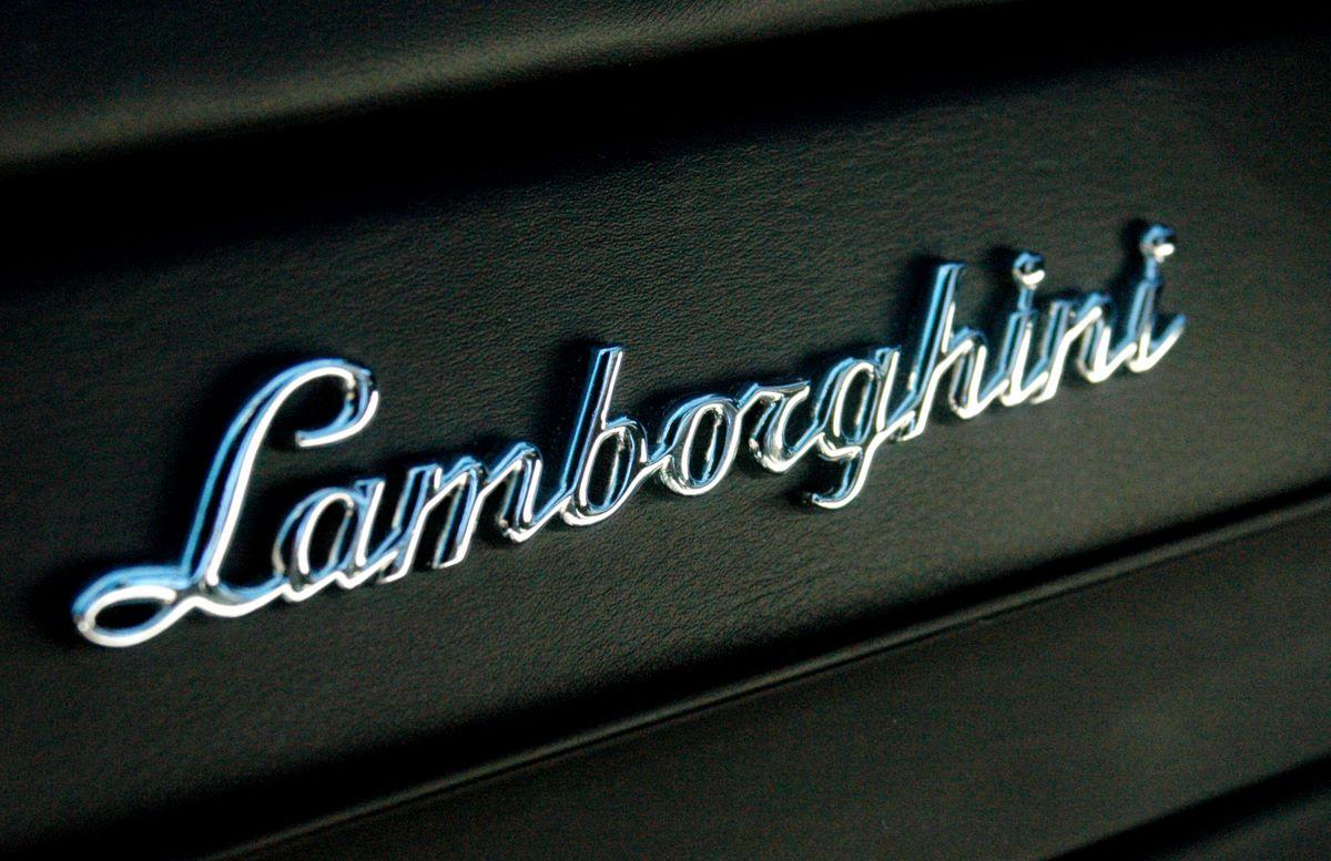 Lamborghini Logo Wallpaper HD