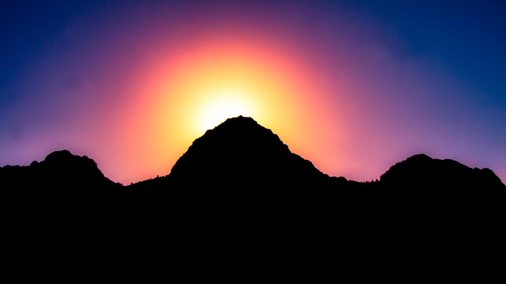 Mountain Silhouette Sunset