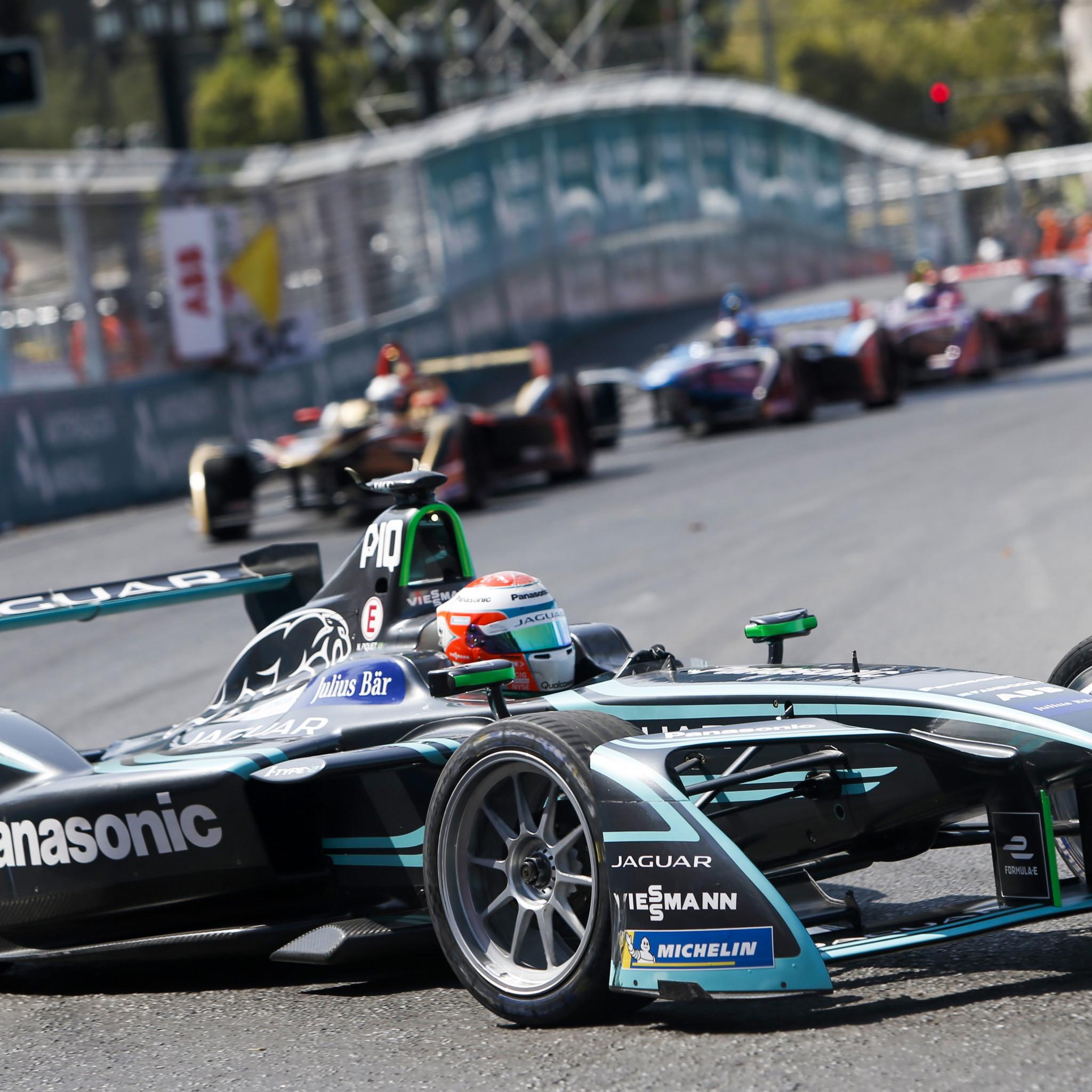 Download wallpaper: Panasonic Jaguar Racing 2048x2048