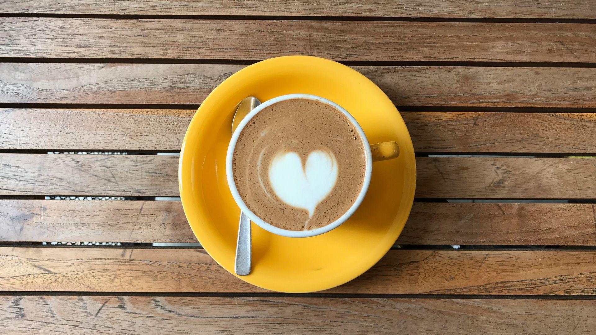 Espresso With Heart Design Wallpaper