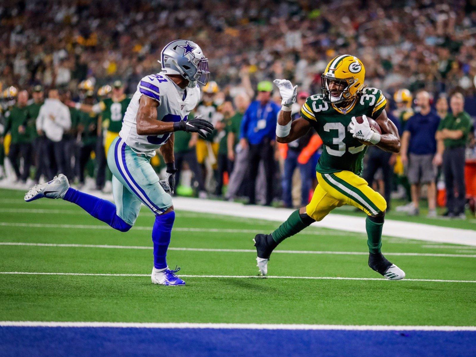 awesome image from the Packers' awesome win over